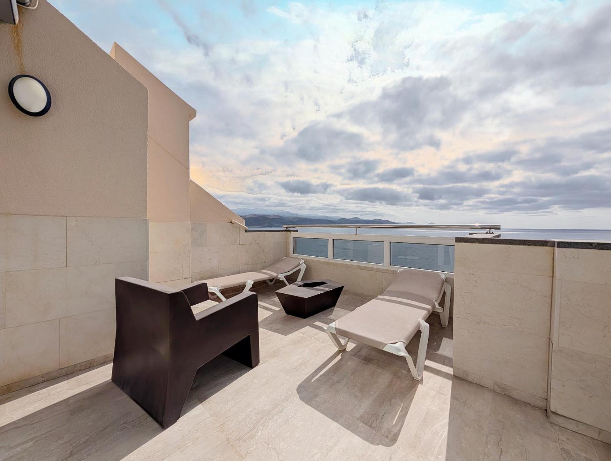 Awesome Beachfront Terrace By Canariasgetaway